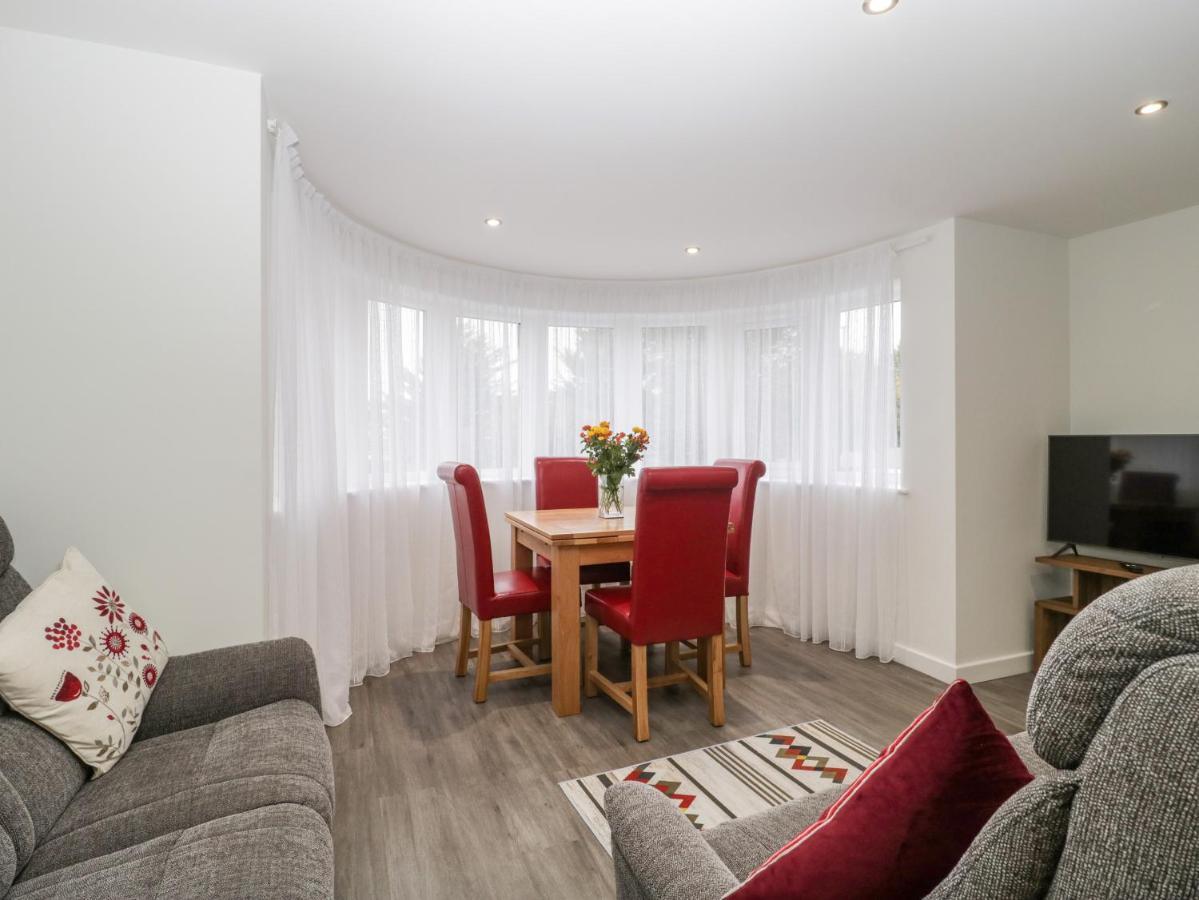 Apartamento Flat 2, 38 Preston Road Weymouth Exterior foto