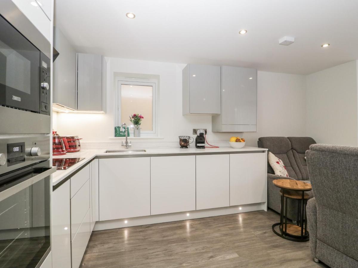 Apartamento Flat 2, 38 Preston Road Weymouth Exterior foto