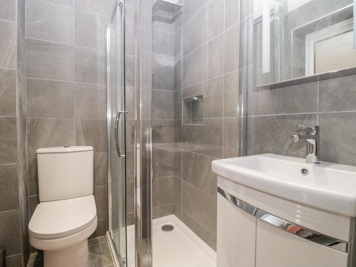 Apartamento Flat 2, 38 Preston Road Weymouth Exterior foto